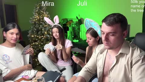 Snapshot of ihavepaws33 chatting on December 2024 05:23:02 PM Julia and Mira online show from December 2024 05:23:02 PM