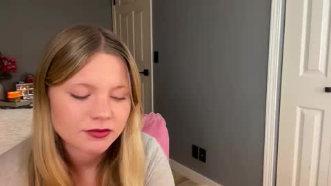 cassie online show from January 2026 08:25:02 PM