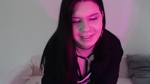 Vella online show from October 2025 08:24:02 AM