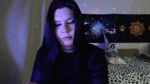 Vella online show from May 2026 06:09:01 PM