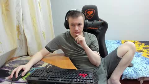 Snapshot of iliaskrislove chatting on October 2025 06:37:01 PM iliaskris online show from October 2025 06:37:01 PM