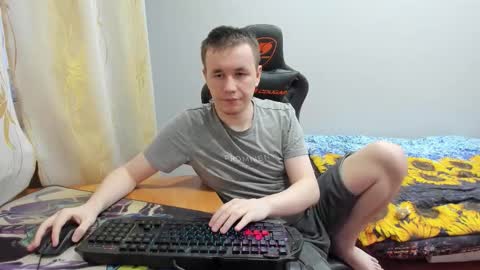 Snapshot of iliaskrislove chatting on October 2025 12:19:02 PM iliaskris online show from October 2025 12:19:02 PM