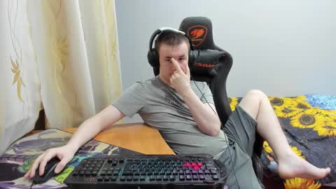 Snapshot of iliaskrislove chatting on October 2025 03:07:02 AM iliaskris online show from October 2025 03:07:02 AM