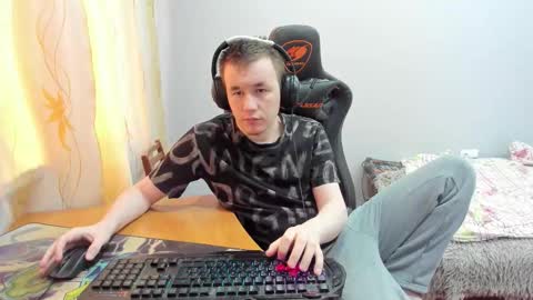 Snapshot of iliaskrislove chatting on November 2025 08:47:01 AM iliaskris online show from November 2025 08:47:01 AM