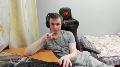 Snapshot of iliaskrislove chatting on November 2025 03:34:01 PM iliaskris online show from November 2025 03:34:01 PM