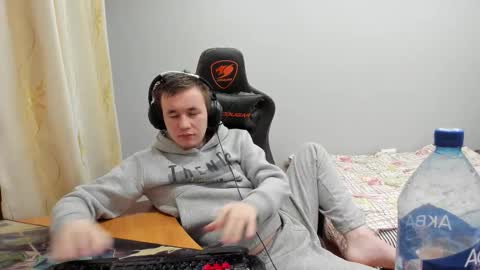 Snapshot of iliaskrislove chatting on December 2025 04:17:02 AM iliaskris online show from December 2025 04:17:02 AM