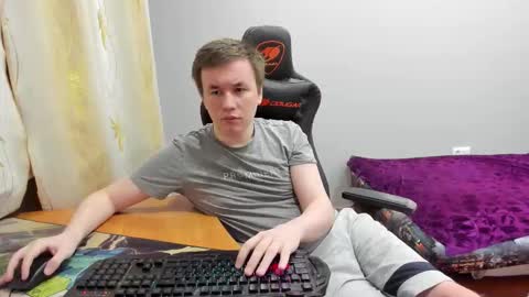 iliaskris online show from December 2025 01:11:02 AM