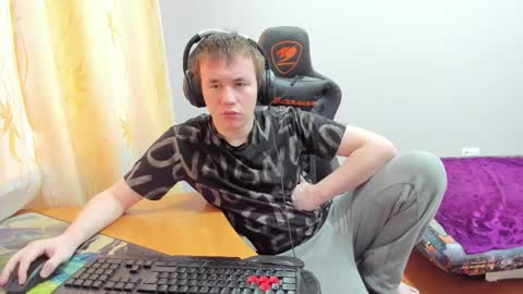 iliaskris online show from December 2025 10:23:02 AM