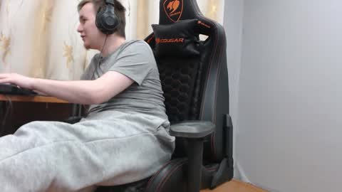 lord online show from November 2025 03:17:02 AM