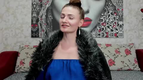 Snapshot of illegalbeauty87 chatting on December 2024 06:33:02 AM Ingrid or more easier...Miss  GoDDess Mistress online show from December 2024 06:33:02 AM