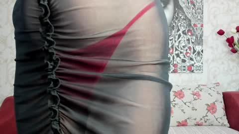 Snapshot of illegalbeauty87 chatting on January 2025 09:58:01 PM Ingrid or more easier...Miss  GoDDess Mistress online show from January 2025 09:58:01 PM