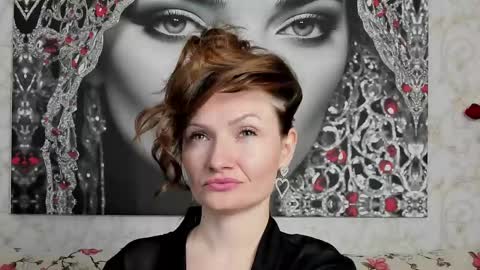 Snapshot of illegalbeauty87 chatting on March 2025 03:08:02 AM Ingrid or more easier...Miss  GoDDess Mistress online show from March 2025 03:08:02 AM