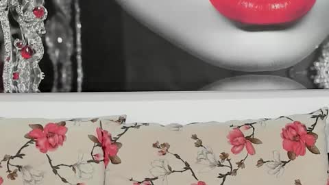 Snapshot of illegalbeauty87 chatting on October 2025 02:31:02 AM Ingrid or more easier...Miss  GoDDess Mistress online show from October 2025 02:31:02 AM