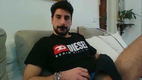 Snapshot of ilmangj90 chatting on February 2025 10:17:02 AM ilmangj90 online show from February 2025 10:17:02 AM