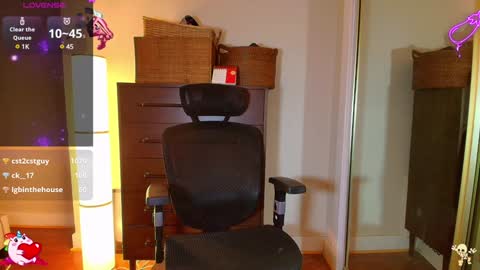 Snapshot of ilyafriend chatting on January 2025 07:53:01 AM Ilya online show from January 2025 07:53:01 AM