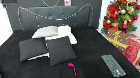 Snapshot of im_angels7 chatting on December 2024 08:48:01 PM Angela online show from December 2024 08:48:01 PM