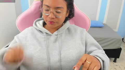 Snapshot of im_angels7 chatting on January 2025 03:12:02 AM Angela online show from January 2025 03:12:02 AM