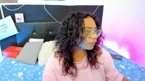 Snapshot of im_angels7 chatting on February 2025 04:00:02 AM Angela online show from February 2025 04:00:02 AM