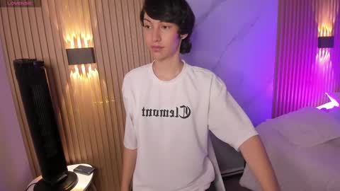 criss online show from March 2025 08:00:01 PM