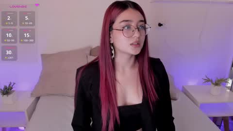 Snapshot of im_mave chatting on February 2025 07:42:01 PM Mave online show from February 2025 07:42:01 PM