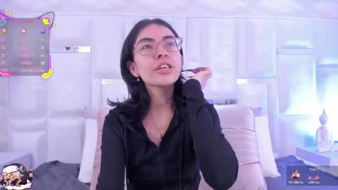 Moly  online show from November 2025 03:32:02 PM