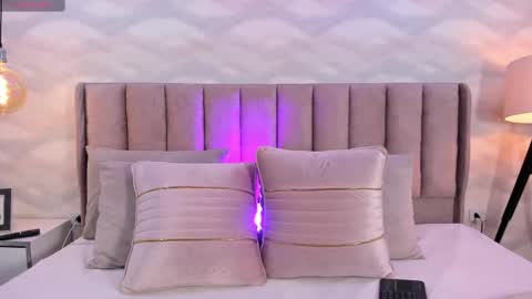 Nika online show from March 2025 12:57:02 PM