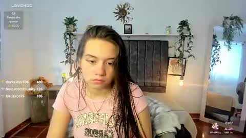 im_tulipan online show from June 2026 08:00:02 PM