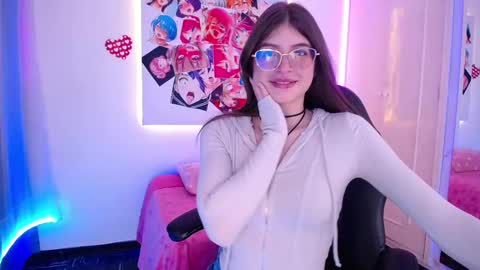 Snapshot of imchloe_ chatting on September 2025 09:58:02 PM Chloe online show from September 2025 09:58:02 PM