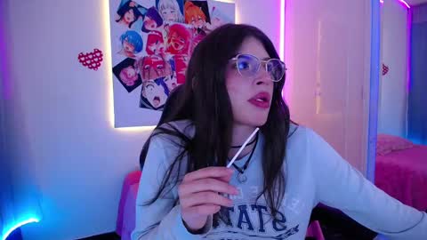 Snapshot of imchloe_ chatting on September 2025 08:52:01 PM Chloe online show from September 2025 08:52:01 PM