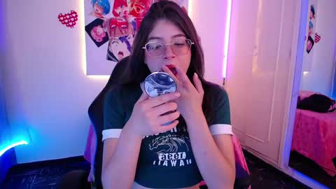 Snapshot of imchloe_ chatting on September 2025 09:06:02 PM Chloe online show from September 2025 09:06:02 PM