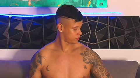 Snapshot of imconor chatting on February 2025 10:13:01 PM imconor online show from February 2025 10:13:01 PM