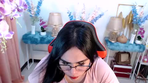 Snapshot of imdestined_foryou chatting on February 2025 05:09:02 AM Ashley online show from February 2025 05:09:02 AM