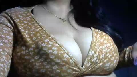 mia latina online show from January 2026 02:19:01 PM