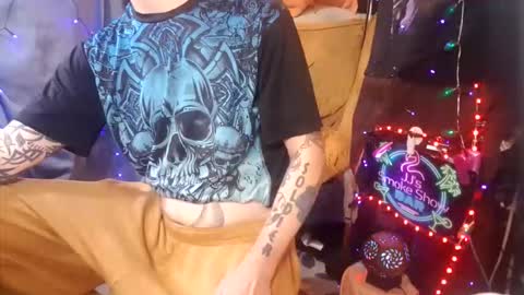 JJ online show from September 2025 04:25:01 AM