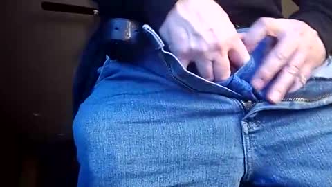 Iminyourroom online show from December 2025 10:21:02 AM