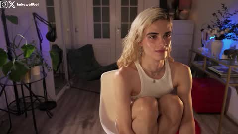 sasha hethey online show from November 2025 08:42:02 PM