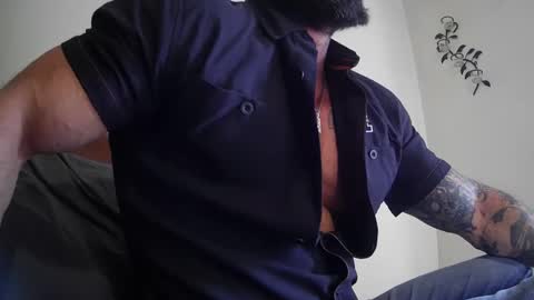 Snapshot of imnewherelollol chatting on September 2025 02:27:02 PM Majordadbod101 online show from September 2025 02:27:02 PM