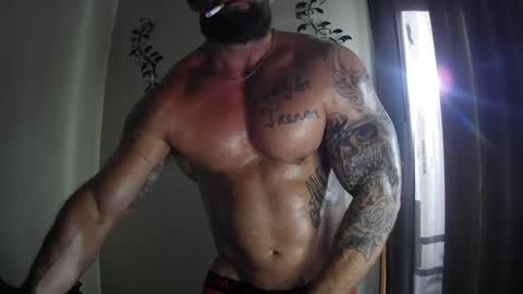 Snapshot of imnewherelollol chatting on October 2025 01:08:02 PM Majordadbod101 online show from October 2025 01:08:02 PM