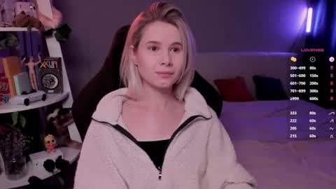 Mia online show from February 2026 09:45:01 AM