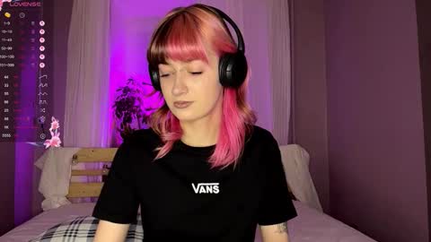 Dina online show from February 2026 03:57:01 PM