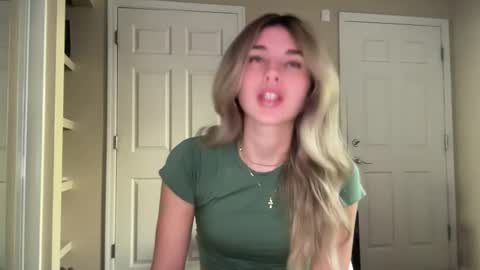 RUBYY 3 online show from January 2025 10:56:01 PM