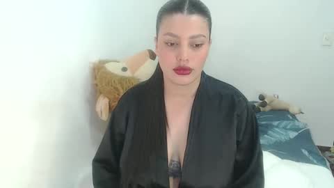 imsweetlips online show from October 2025 07:12:02 PM