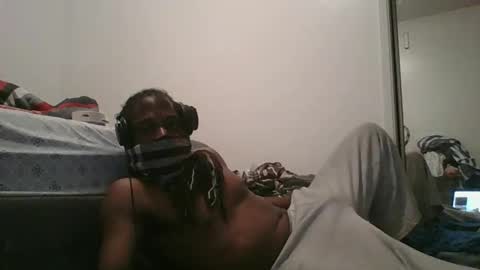 Snapshot of imthehornyest chatting on October 2025 12:52:02 AM imthehornyest online show from October 2025 12:52:02 AM