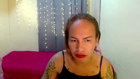 Snapshot of indaypakay_ts chatting on January 2025 06:59:01 AM Pakay online show from January 2025 06:59:01 AM