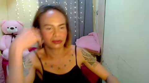 Snapshot of indaypakay_ts chatting on February 2025 02:47:02 AM Pakay online show from February 2025 02:47:02 AM