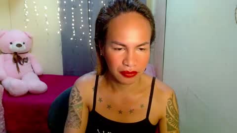 Snapshot of indaypakay_ts chatting on February 2025 01:57:01 AM Pakay online show from February 2025 01:57:01 AM