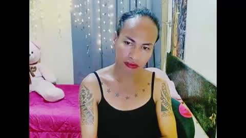 Snapshot of indaypakay_ts chatting on October 2025 01:49:01 AM Pakay online show from October 2025 01:49:01 AM