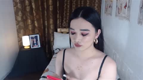 indestructabletrixie online show from January 2025 06:17:01 AM