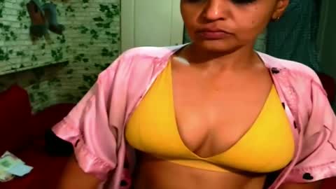 indian_blaze00 online show from February 2025 10:40:02 PM