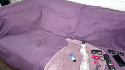 indian_exhibitionist online show from December 2024 10:20:01 PM